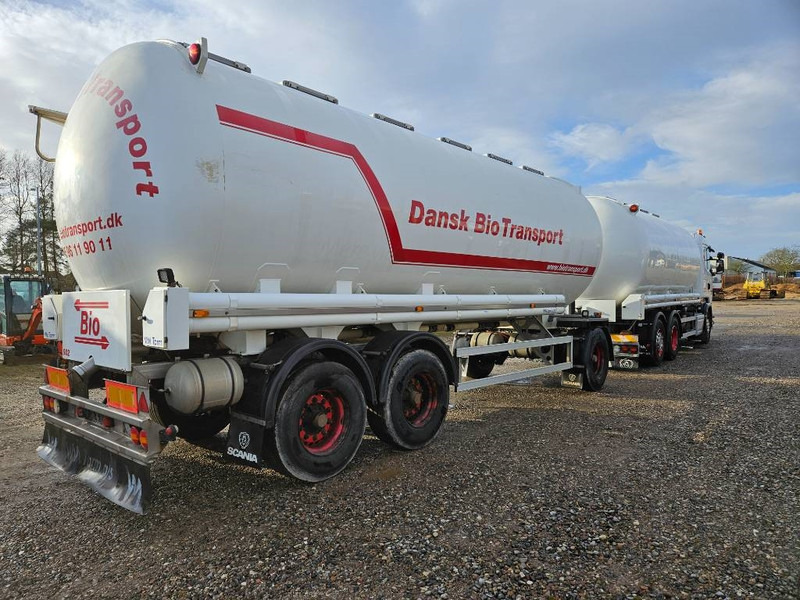 VM Tarm 3 axle Pellets - Säiliöperävaunu: kuva VM Tarm 3 axle Pellets - Säiliöperävaunu VM Tarm 3 axle Pellets - Säiliöperävaunu: kuva VM Tarm 3 axle Pellets - Säiliöperävaunu