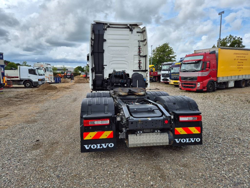 Volvo FH 500 6x2 // ACC/ Retarder // 10 Wheeler - Vetopöytäauto: kuva Volvo FH 500 6x2 // ACC/ Retarder // 10 Wheeler - Vetopöytäauto Volvo FH 500 6x2 // ACC/ Retarder // 10 Wheeler - Vetopöytäauto: kuva Volvo FH 500 6x2 // ACC/ Retarder // 10 Wheeler - Vetopöytäauto