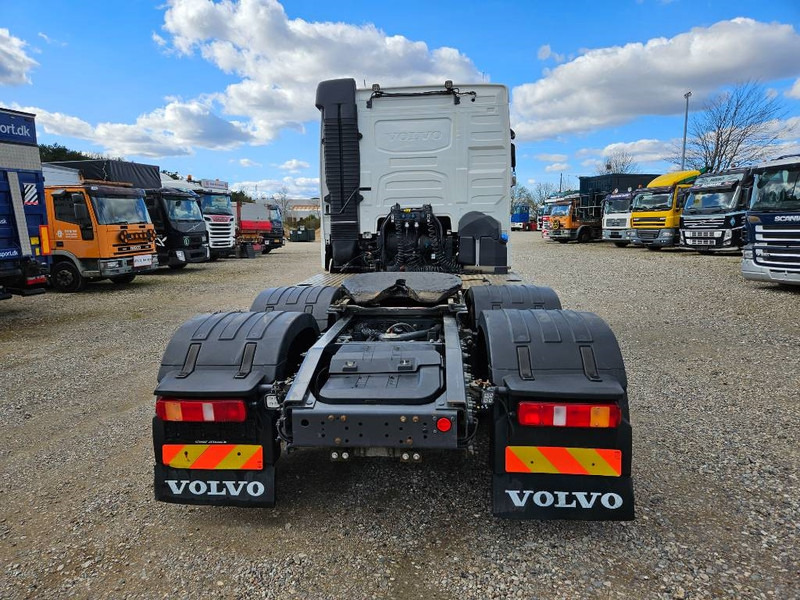 Volvo FH 500 // 6x2 // Hydraulik // ACC - Vetopöytäauto: kuva Volvo FH 500 // 6x2 // Hydraulik // ACC - Vetopöytäauto Volvo FH 500 // 6x2 // Hydraulik // ACC - Vetopöytäauto: kuva Volvo FH 500 // 6x2 // Hydraulik // ACC - Vetopöytäauto