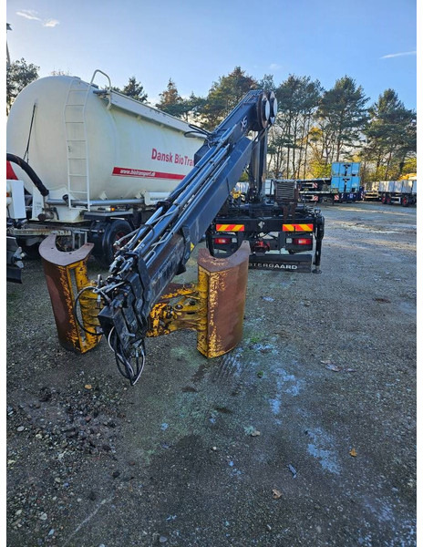 Volvo HIAB 166 E-4 Hipro - Nosturiauto: kuva Volvo HIAB 166 E-4 Hipro - Nosturiauto Volvo HIAB 166 E-4 Hipro - Nosturiauto: kuva Volvo HIAB 166 E-4 Hipro - Nosturiauto