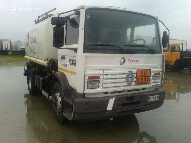 Renault MIDLINER 210 - Säiliöauto: kuva Renault MIDLINER 210 - Säiliöauto Renault MIDLINER 210 - Säiliöauto: kuva Renault MIDLINER 210 - Säiliöauto
