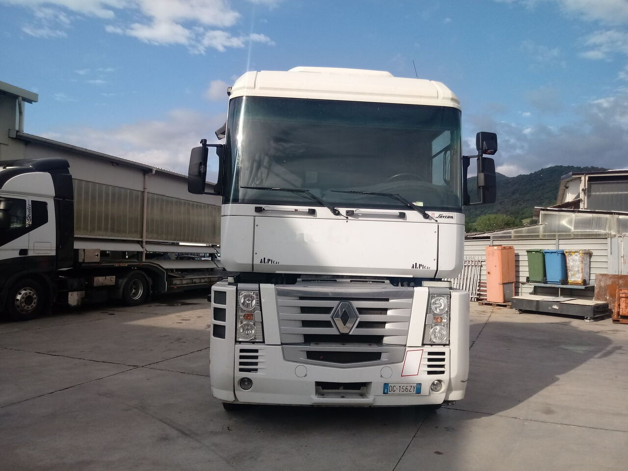 Renault MAGNUM 500 DXI E.5 - Vetopöytäauto: kuva Renault MAGNUM 500 DXI E.5 - Vetopöytäauto Renault MAGNUM 500 DXI E.5 - Vetopöytäauto: kuva Renault MAGNUM 500 DXI E.5 - Vetopöytäauto