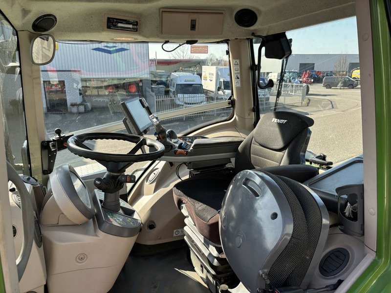 Fendt 936 VARIO PROFI PLUS - Traktori: kuva Fendt 936 VARIO PROFI PLUS - Traktori Fendt 936 VARIO PROFI PLUS - Traktori: kuva Fendt 936 VARIO PROFI PLUS - Traktori