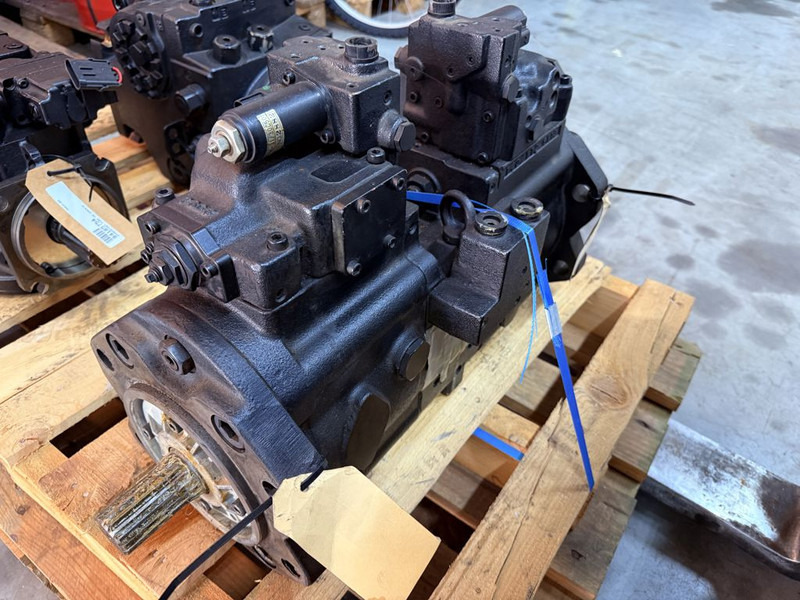 Kawasaki K3V112DTP Excavator Mainpump - Telakaivukone: kuva Kawasaki K3V112DTP Excavator Mainpump - Telakaivukone Kawasaki K3V112DTP Excavator Mainpump - Telakaivukone: kuva Kawasaki K3V112DTP Excavator Mainpump - Telakaivukone