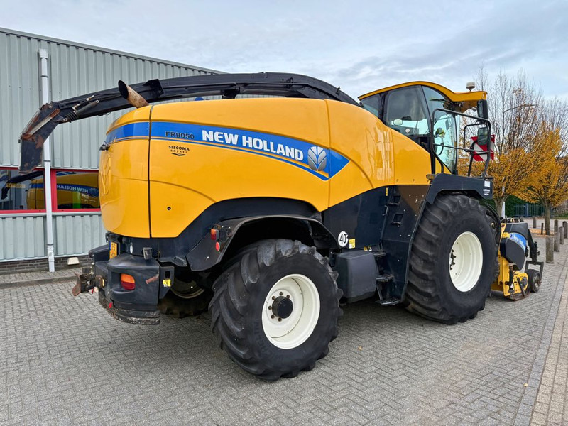 New Holland FR9050 - Itsekulkeva silppuri: kuva New Holland FR9050 - Itsekulkeva silppuri New Holland FR9050 - Itsekulkeva silppuri: kuva New Holland FR9050 - Itsekulkeva silppuri