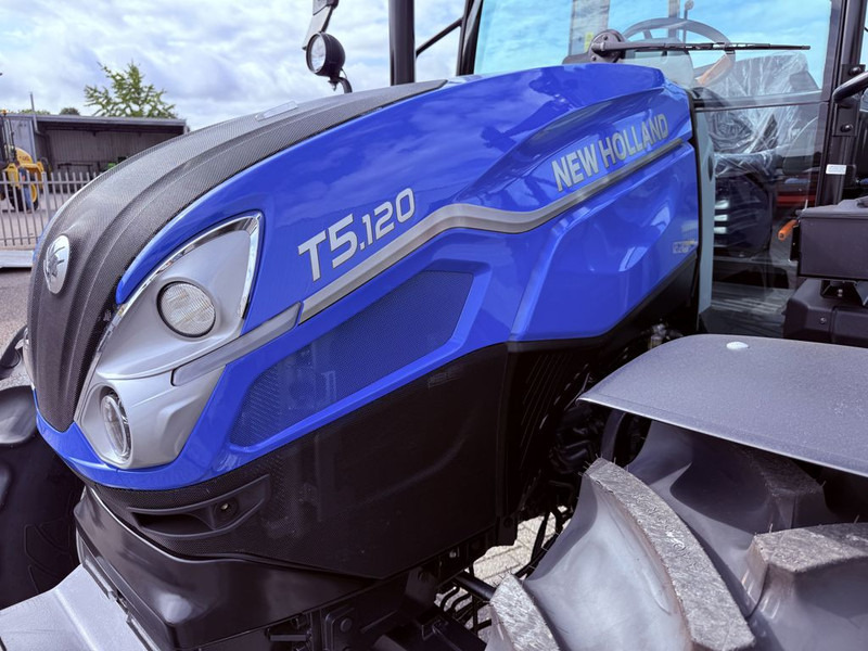 New Holland T5.120 Dual Command HILO - Traktori: kuva New Holland T5.120 Dual Command HILO - Traktori New Holland T5.120 Dual Command HILO - Traktori: kuva New Holland T5.120 Dual Command HILO - Traktori