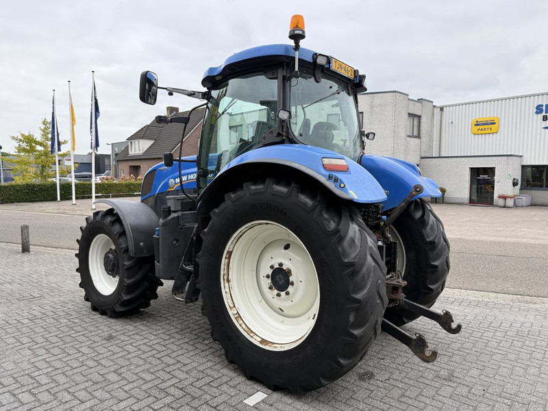 New Holland T7.210 Auto Command - Traktori: kuva New Holland T7.210 Auto Command - Traktori New Holland T7.210 Auto Command - Traktori: kuva New Holland T7.210 Auto Command - Traktori