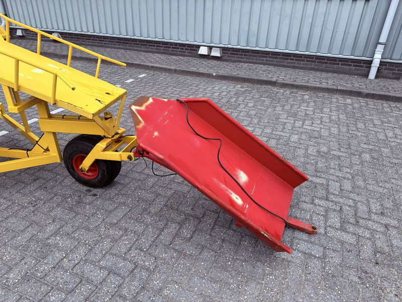 Meijer Balenverzamelwagen 8-Paks - Maatalous perävaunu: kuva meijer Balenverzamelwagen 8-Paks - Maatalous perävaunu Meijer Balenverzamelwagen 8-Paks - Maatalous perävaunu: kuva meijer Balenverzamelwagen 8-Paks - Maatalous perävaunu