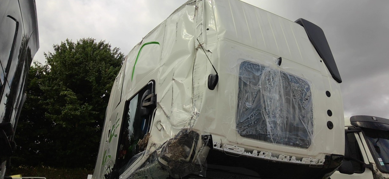 VOLVO FH 500 - Vetopöytäauto: kuva VOLVO FH 500 - Vetopöytäauto VOLVO FH 500 - Vetopöytäauto: kuva VOLVO FH 500 - Vetopöytäauto