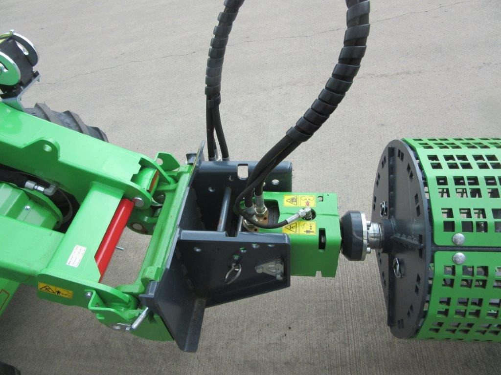 AVANT MULTI FUNCTION DRIVE UNIT & SCREENING DRUM - Pienkuormaaja: kuva AVANT MULTI FUNCTION DRIVE UNIT & SCREENING DRUM - Pienkuormaaja AVANT MULTI FUNCTION DRIVE UNIT & SCREENING DRUM - Pienkuormaaja: kuva AVANT MULTI FUNCTION DRIVE UNIT & SCREENING DRUM - Pienkuormaaja