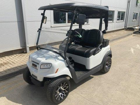 Club Car Onward 2 Golf Buggy - Golfauto: kuva Club Car Onward 2 Golf Buggy - Golfauto Club Car Onward 2 Golf Buggy - Golfauto: kuva Club Car Onward 2 Golf Buggy - Golfauto