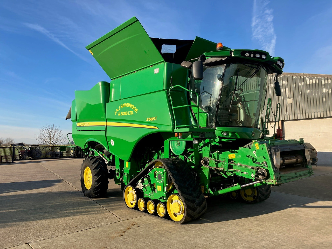 JOHN DEERE S685 TM - Leikkuupuimuri: kuva JOHN DEERE S685 TM - Leikkuupuimuri JOHN DEERE S685 TM - Leikkuupuimuri: kuva JOHN DEERE S685 TM - Leikkuupuimuri