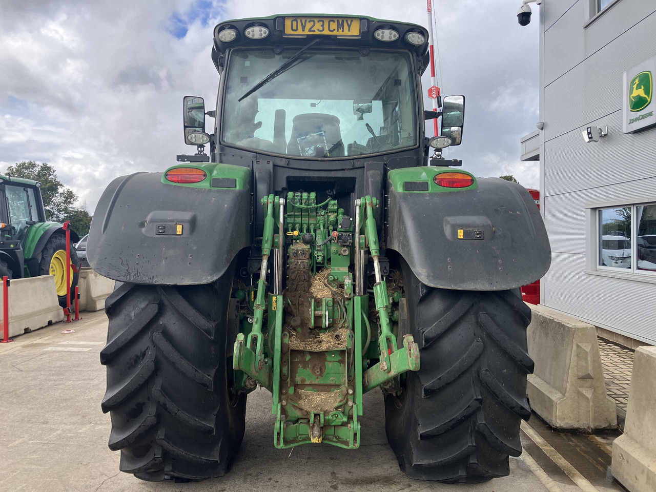 John Deere 6R 250 - Traktori: kuva John Deere 6R 250 - Traktori John Deere 6R 250 - Traktori: kuva John Deere 6R 250 - Traktori
