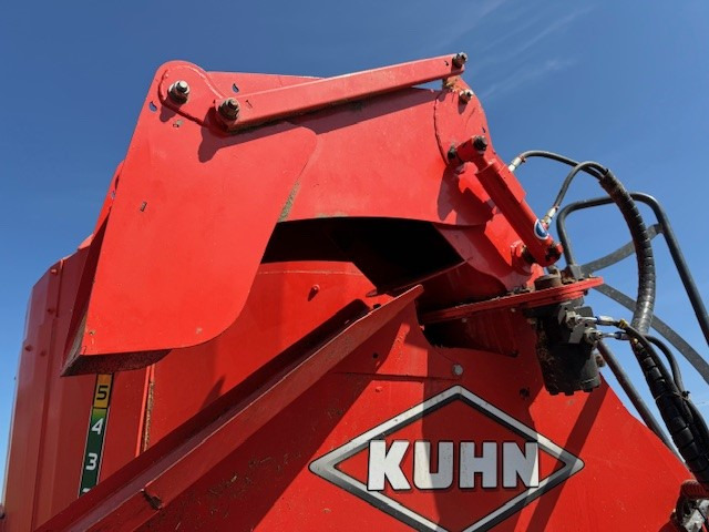 Kuhn Profile 18.2DS - Seosrehuvaunu: kuva Kuhn Profile 18.2DS - Seosrehuvaunu Kuhn Profile 18.2DS - Seosrehuvaunu: kuva Kuhn Profile 18.2DS - Seosrehuvaunu