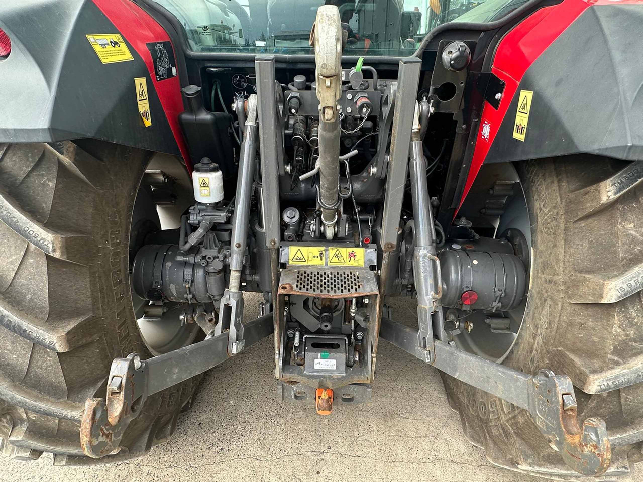 Massey Ferguson 4709 - Traktori: kuva Massey Ferguson 4709 - Traktori Massey Ferguson 4709 - Traktori: kuva Massey Ferguson 4709 - Traktori