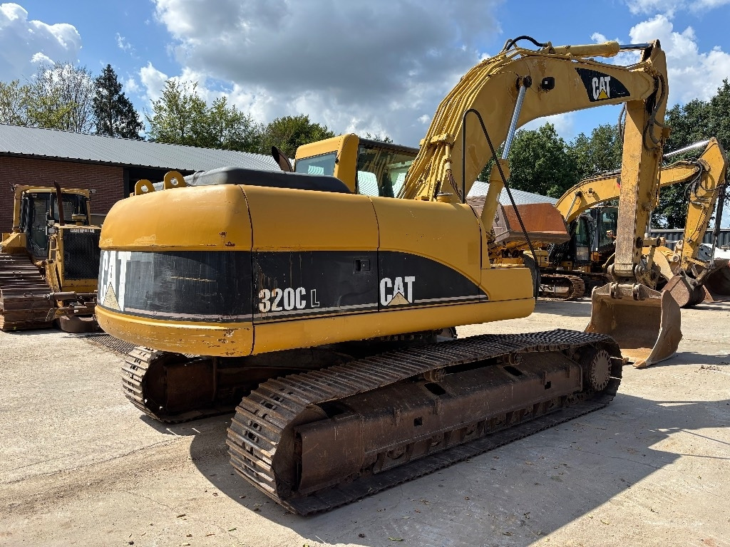 CAT 320 C L - Telakaivukone: kuva CAT 320 C L - Telakaivukone CAT 320 C L - Telakaivukone: kuva CAT 320 C L - Telakaivukone