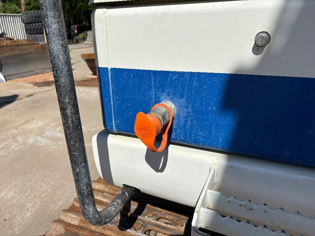 Telakaivukone CAT 320E: kuva Telakaivukone CAT 320E
