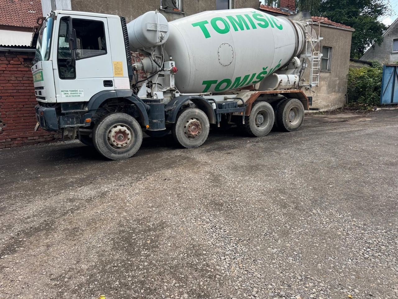 Iveco 410 EH 420 8X4 10m³ - Betoniauto: kuva Iveco 410 EH 420 8X4 10m³ - Betoniauto Iveco 410 EH 420 8X4 10m³ - Betoniauto: kuva Iveco 410 EH 420 8X4 10m³ - Betoniauto