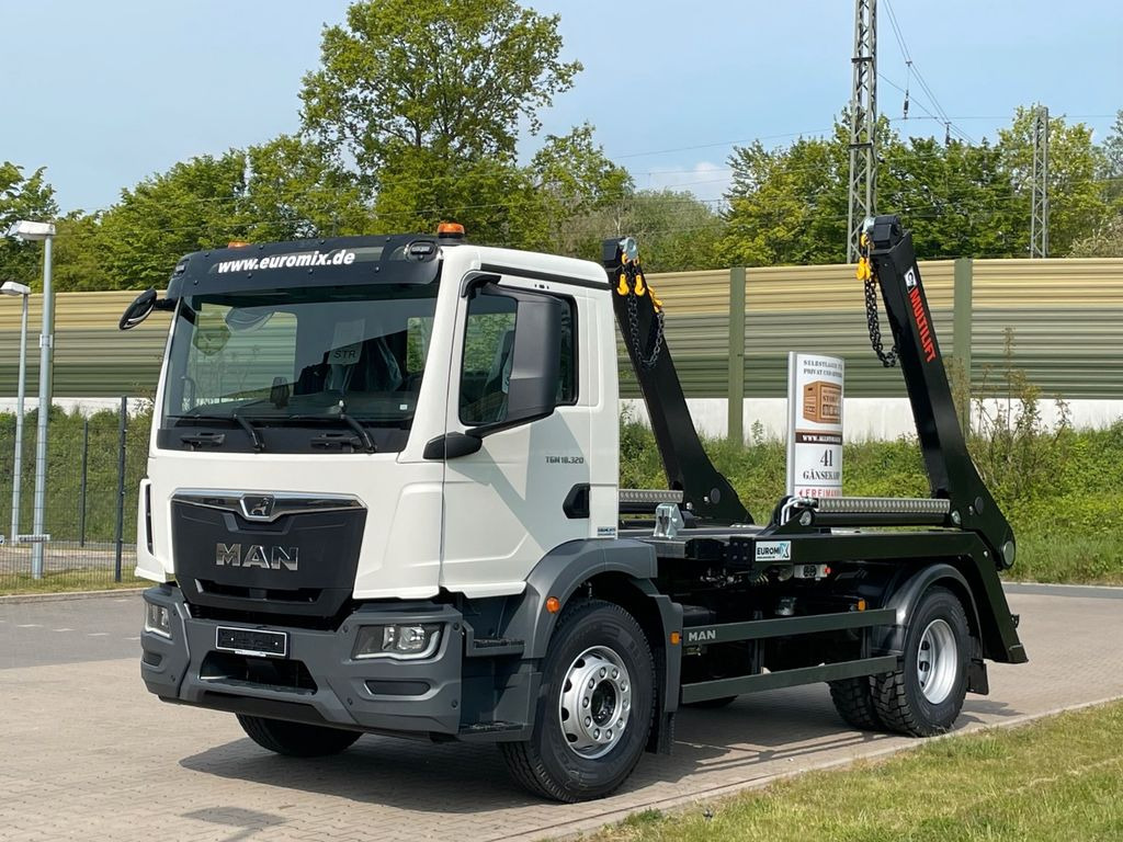 MAN TGM 18.320 4x2 Euro 6e Hiab Multilift Futura 12 - Nostovarsi-vaihtolavakuorma kuorma-auto, Nosturiauto: kuva MAN TGM 18.320 4x2 Euro 6e Hiab Multilift Futura 12 - Nostovarsi-vaihtolavakuorma kuorma-auto, Nosturiauto MAN TGM 18.320 4x2 Euro 6e Hiab Multilift Futura 12 - Nostovarsi-vaihtolavakuorma kuorma-auto, Nosturiauto: kuva MAN TGM 18.320 4x2 Euro 6e Hiab Multilift Futura 12 - Nostovarsi-vaihtolavakuorma kuorma-auto, Nosturiauto