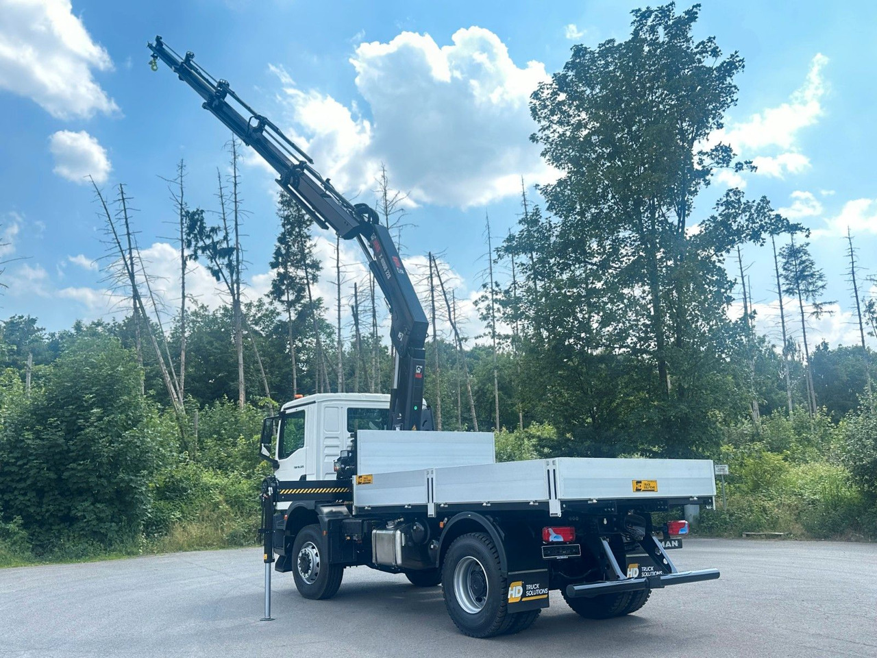 MAN TGM 18.320 4x4 Euro 6e Pritsche Hiab 228-4 Kran - Nosturiauto: kuva MAN TGM 18.320 4x4 Euro 6e Pritsche Hiab 228-4 Kran - Nosturiauto MAN TGM 18.320 4x4 Euro 6e Pritsche Hiab 228-4 Kran - Nosturiauto: kuva MAN TGM 18.320 4x4 Euro 6e Pritsche Hiab 228-4 Kran - Nosturiauto