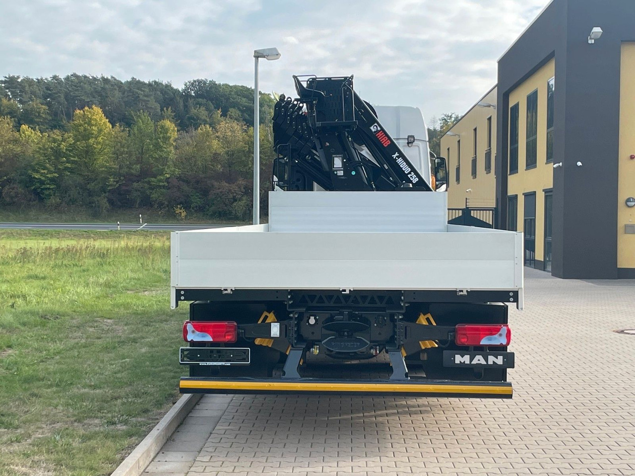 MAN TGS 26.480 /6X Hiab X-HIRRO 302 E-6 JIB 70x4 - Nosturiauto: kuva MAN TGS 26.480 /6X Hiab X-HIRRO 302 E-6 JIB 70x4 - Nosturiauto MAN TGS 26.480 /6X Hiab X-HIRRO 302 E-6 JIB 70x4 - Nosturiauto: kuva MAN TGS 26.480 /6X Hiab X-HIRRO 302 E-6 JIB 70x4 - Nosturiauto