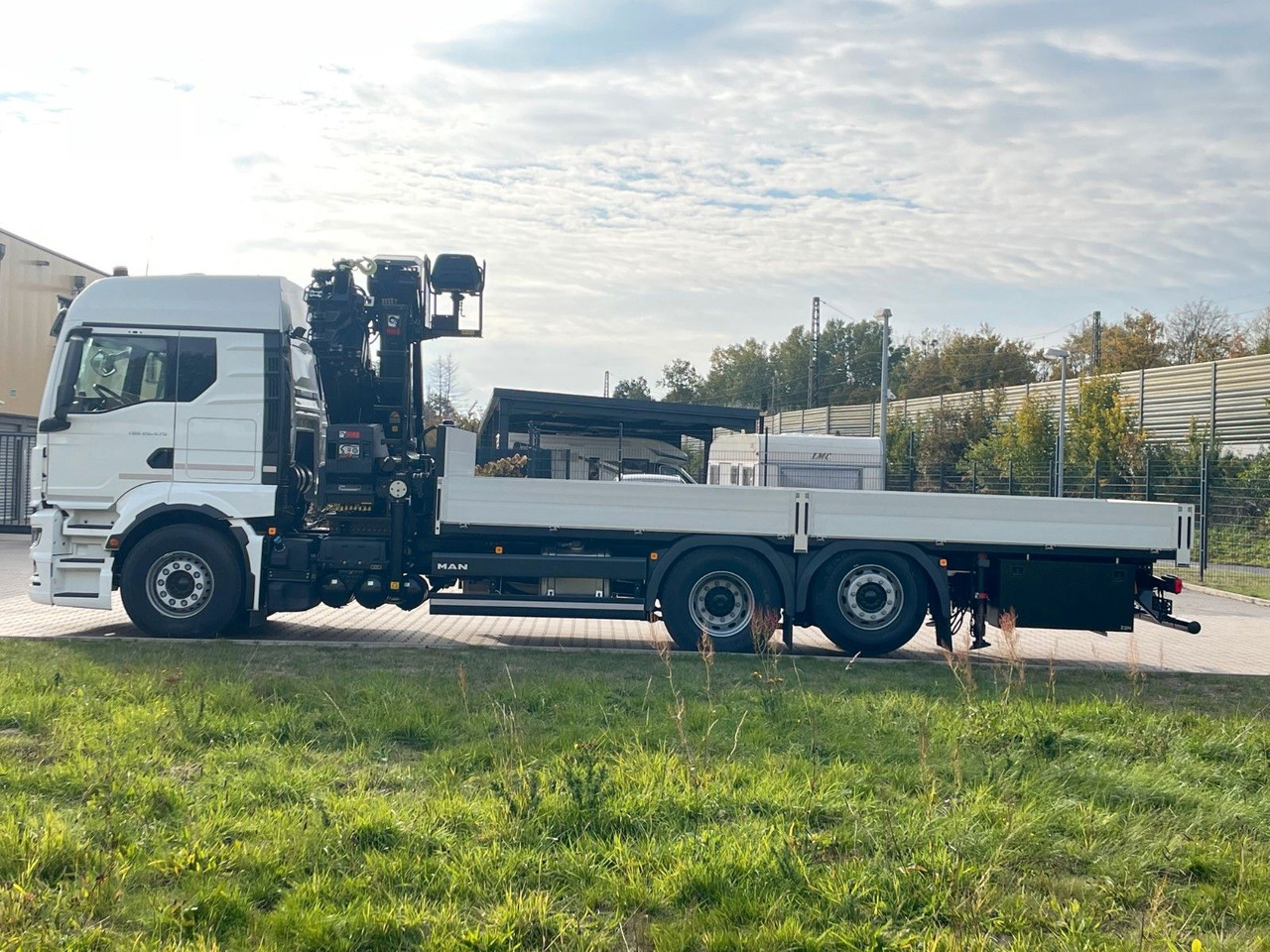 MAN TGS 26.480 /6X Hiab X-HIRRO 302 E-6 JIB 70x4 - Nosturiauto: kuva MAN TGS 26.480 /6X Hiab X-HIRRO 302 E-6 JIB 70x4 - Nosturiauto MAN TGS 26.480 /6X Hiab X-HIRRO 302 E-6 JIB 70x4 - Nosturiauto: kuva MAN TGS 26.480 /6X Hiab X-HIRRO 302 E-6 JIB 70x4 - Nosturiauto