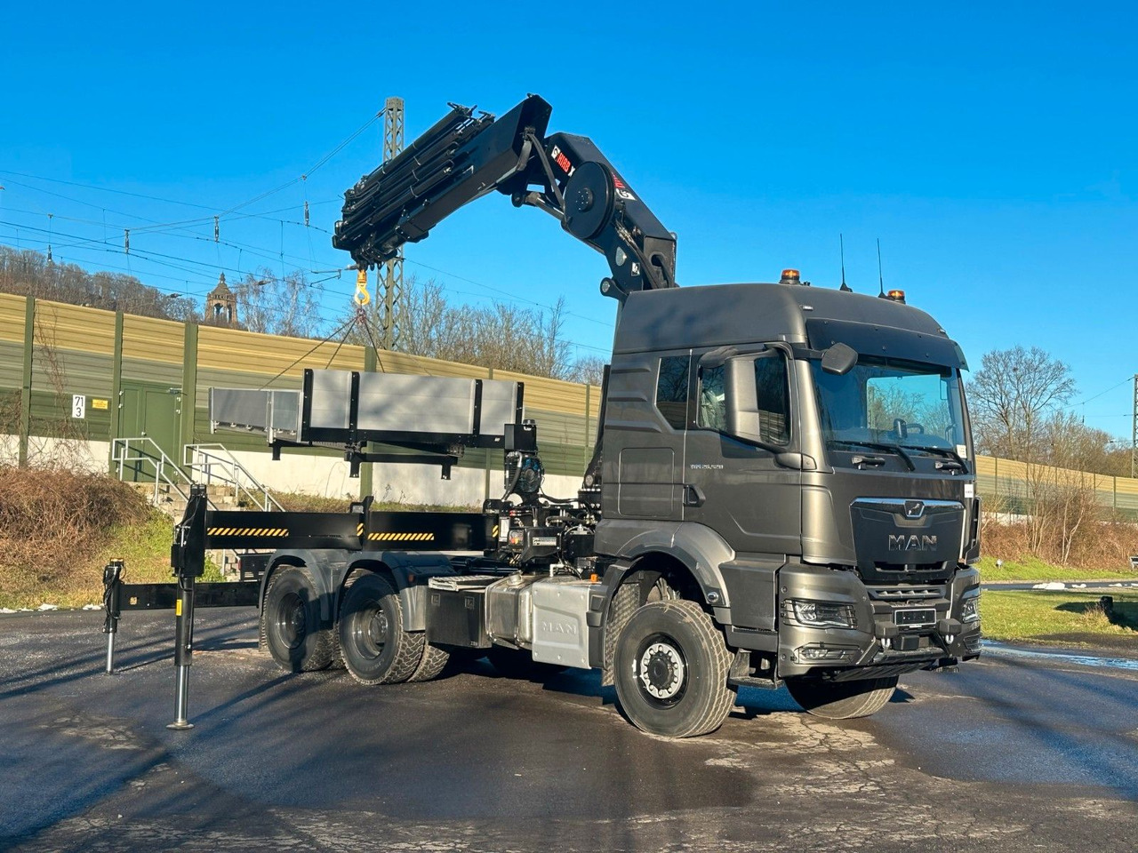Nosturiauto MAN TGS 26.520 6x6 Kran HIAB X-HIPRO 548E-8: kuva Nosturiauto MAN TGS 26.520 6x6 Kran HIAB X-HIPRO 548E-8