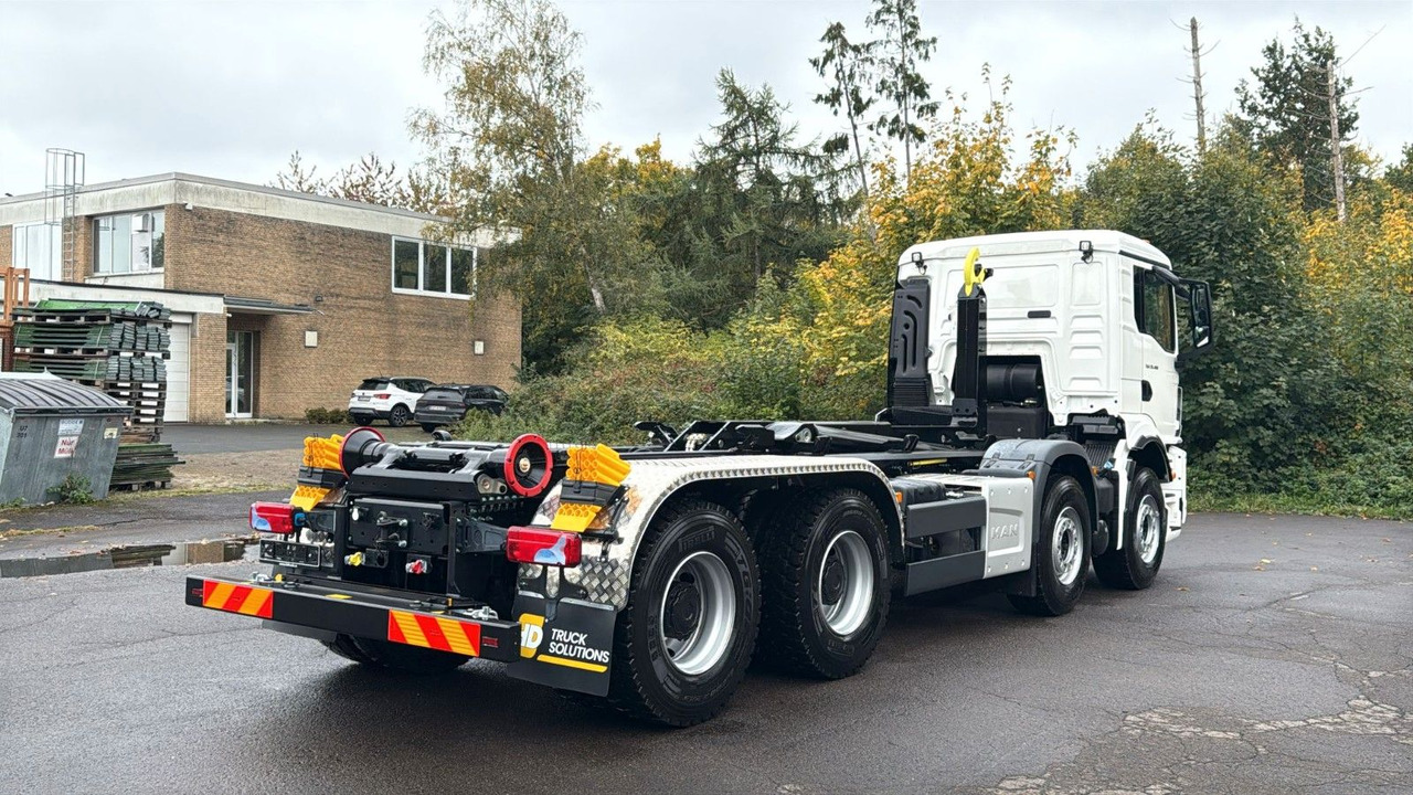 MAN TGS 35.480 8x4 Euro6e Hiab MultLift Abrollkipper - Koukkulava kuorma-auto, Nosturiauto: kuva MAN TGS 35.480 8x4 Euro6e Hiab MultLift Abrollkipper - Koukkulava kuorma-auto, Nosturiauto MAN TGS 35.480 8x4 Euro6e Hiab MultLift Abrollkipper - Koukkulava kuorma-auto, Nosturiauto: kuva MAN TGS 35.480 8x4 Euro6e Hiab MultLift Abrollkipper - Koukkulava kuorma-auto, Nosturiauto