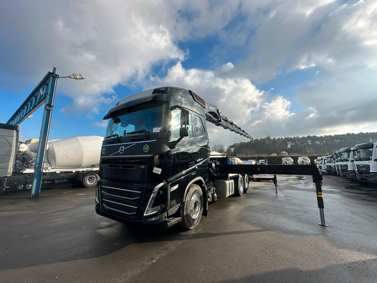 Volvo FH 540 6x4 Euro6e HIAB X-HIPRO 548 E 8 - Nosturiauto: kuva Volvo FH 540 6x4 Euro6e HIAB X-HIPRO 548 E 8 - Nosturiauto Volvo FH 540 6x4 Euro6e HIAB X-HIPRO 548 E 8 - Nosturiauto: kuva Volvo FH 540 6x4 Euro6e HIAB X-HIPRO 548 E 8 - Nosturiauto