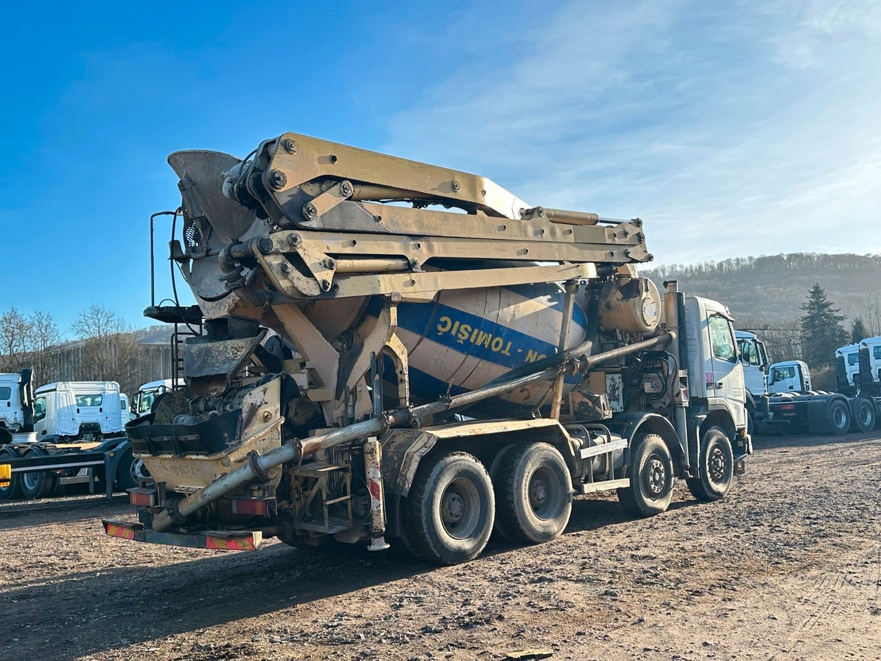 Volvo FM380 8X4 CIFA 28m Fahrmischer Pumpe - Betonipumppuauto: kuva Volvo FM380 8X4 CIFA 28m Fahrmischer Pumpe - Betonipumppuauto Volvo FM380 8X4 CIFA 28m Fahrmischer Pumpe - Betonipumppuauto: kuva Volvo FM380 8X4 CIFA 28m Fahrmischer Pumpe - Betonipumppuauto