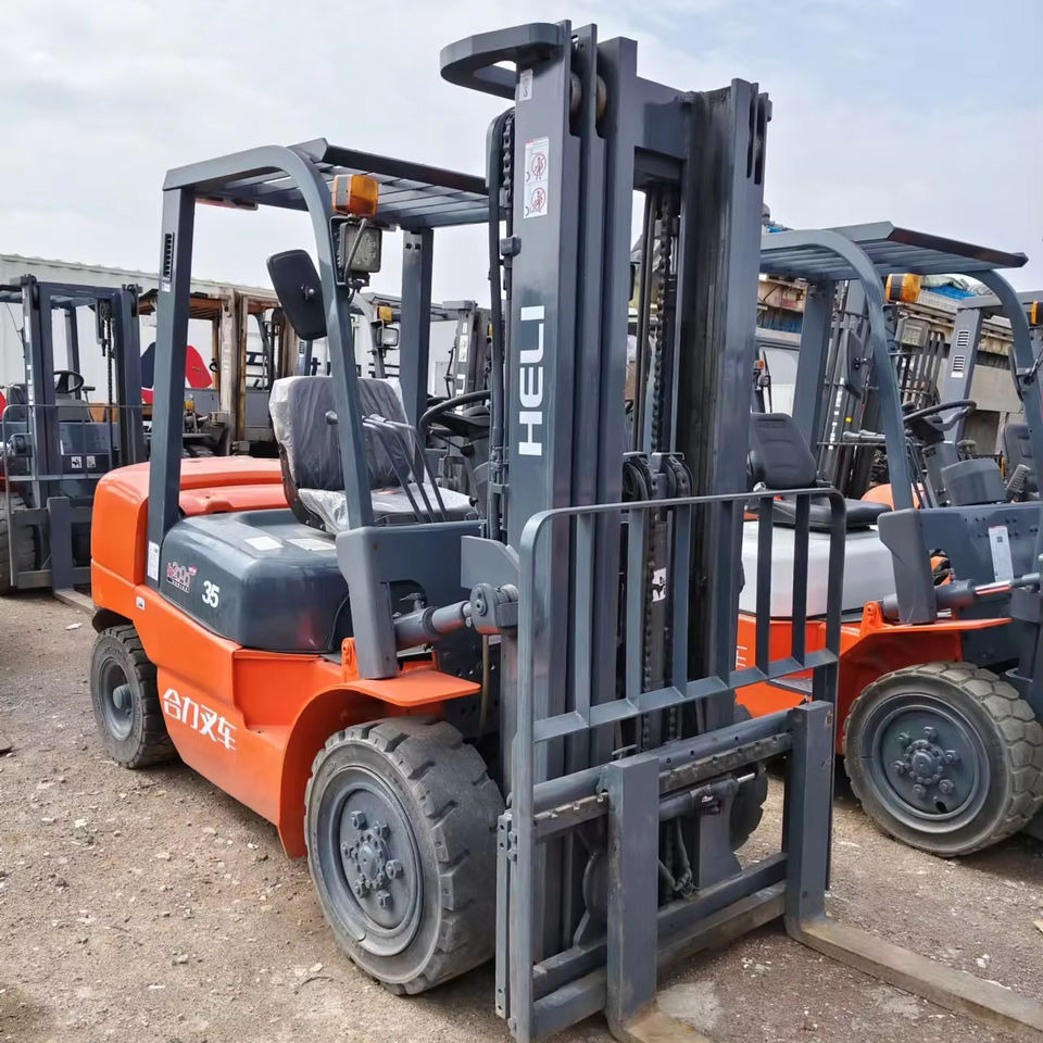 Triple Mast Design Sideshifter Used Heli 3-Ton Forklift Truck With Free Lift Cylinder - Dieseltrukki: kuva  Triple Mast Design Sideshifter Used Heli 3-Ton Forklift Truck With Free Lift Cylinder - Dieseltrukki Triple Mast Design Sideshifter Used Heli 3-Ton Forklift Truck With Free Lift Cylinder - Dieseltrukki: kuva  Triple Mast Design Sideshifter Used Heli 3-Ton Forklift Truck With Free Lift Cylinder - Dieseltrukki