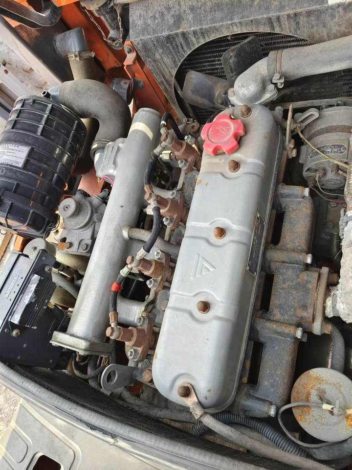 Used Heli 1.5-ton Forklift - Dieseltrukki: kuva  Used Heli 1.5-ton Forklift - Dieseltrukki Used Heli 1.5-ton Forklift - Dieseltrukki: kuva  Used Heli 1.5-ton Forklift - Dieseltrukki