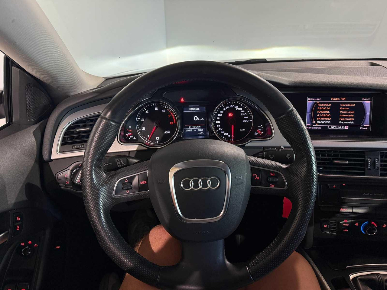 Audi A5 Coupé 2.0 TFSI Pro Line Business 60-RGK-5 233.366 km - Henkilöauto: kuva Audi A5 Coupé 2.0 TFSI Pro Line Business 60-RGK-5 233.366 km - Henkilöauto Audi A5 Coupé 2.0 TFSI Pro Line Business 60-RGK-5 233.366 km - Henkilöauto: kuva Audi A5 Coupé 2.0 TFSI Pro Line Business 60-RGK-5 233.366 km - Henkilöauto