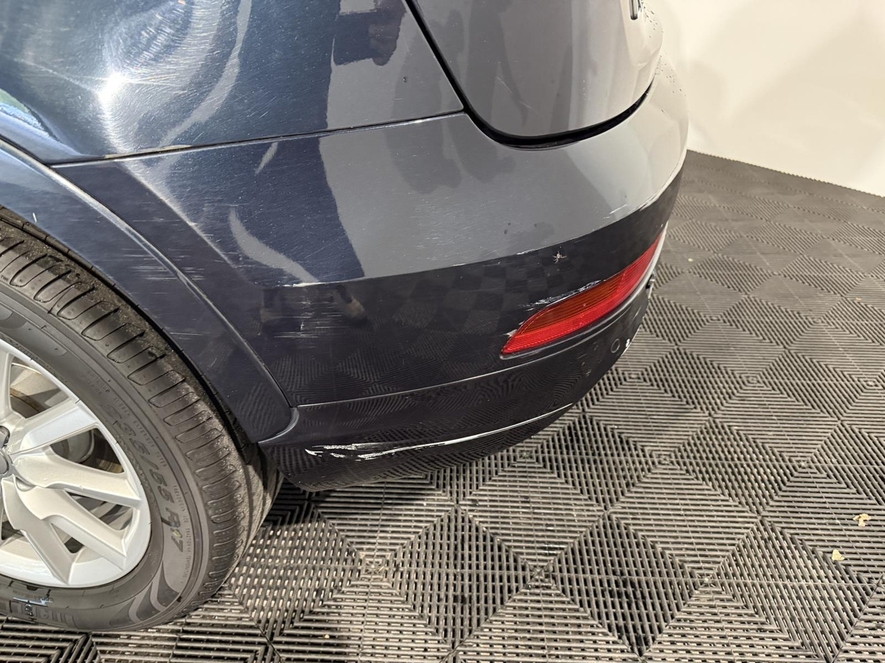 Audi | Q3 | 2.0 TFSI quattro Pro Line | 2012 | 206.736 km | 73TJL4 | Logisch - Maasturi/ Katumaasturi: kuva Audi | Q3 | 2.0 TFSI quattro Pro Line | 2012 | 206.736 km | 73TJL4 | Logisch - Maasturi/ Katumaasturi Audi | Q3 | 2.0 TFSI quattro Pro Line | 2012 | 206.736 km | 73TJL4 | Logisch - Maasturi/ Katumaasturi: kuva Audi | Q3 | 2.0 TFSI quattro Pro Line | 2012 | 206.736 km | 73TJL4 | Logisch - Maasturi/ Katumaasturi