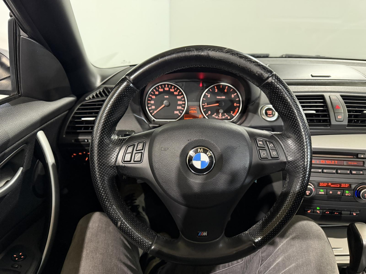 BMW | 1-serie Cabrio | 118i High Executive | 2009 | 114.310 km | 43HZT4 | Logisch - Henkilöauto: kuva BMW | 1-serie Cabrio | 118i High Executive | 2009 | 114.310 km | 43HZT4 | Logisch - Henkilöauto BMW | 1-serie Cabrio | 118i High Executive | 2009 | 114.310 km | 43HZT4 | Logisch - Henkilöauto: kuva BMW | 1-serie Cabrio | 118i High Executive | 2009 | 114.310 km | 43HZT4 | Logisch - Henkilöauto