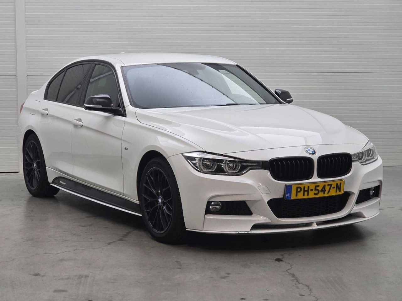 BMW 3-serie 318i High Executive | 2017 | 132.699 km | PH547N | NAP: Logisch - Sedan: kuva BMW 3-serie 318i High Executive | 2017 | 132.699 km | PH547N | NAP: Logisch - Sedan BMW 3-serie 318i High Executive | 2017 | 132.699 km | PH547N | NAP: Logisch - Sedan: kuva BMW 3-serie 318i High Executive | 2017 | 132.699 km | PH547N | NAP: Logisch - Sedan