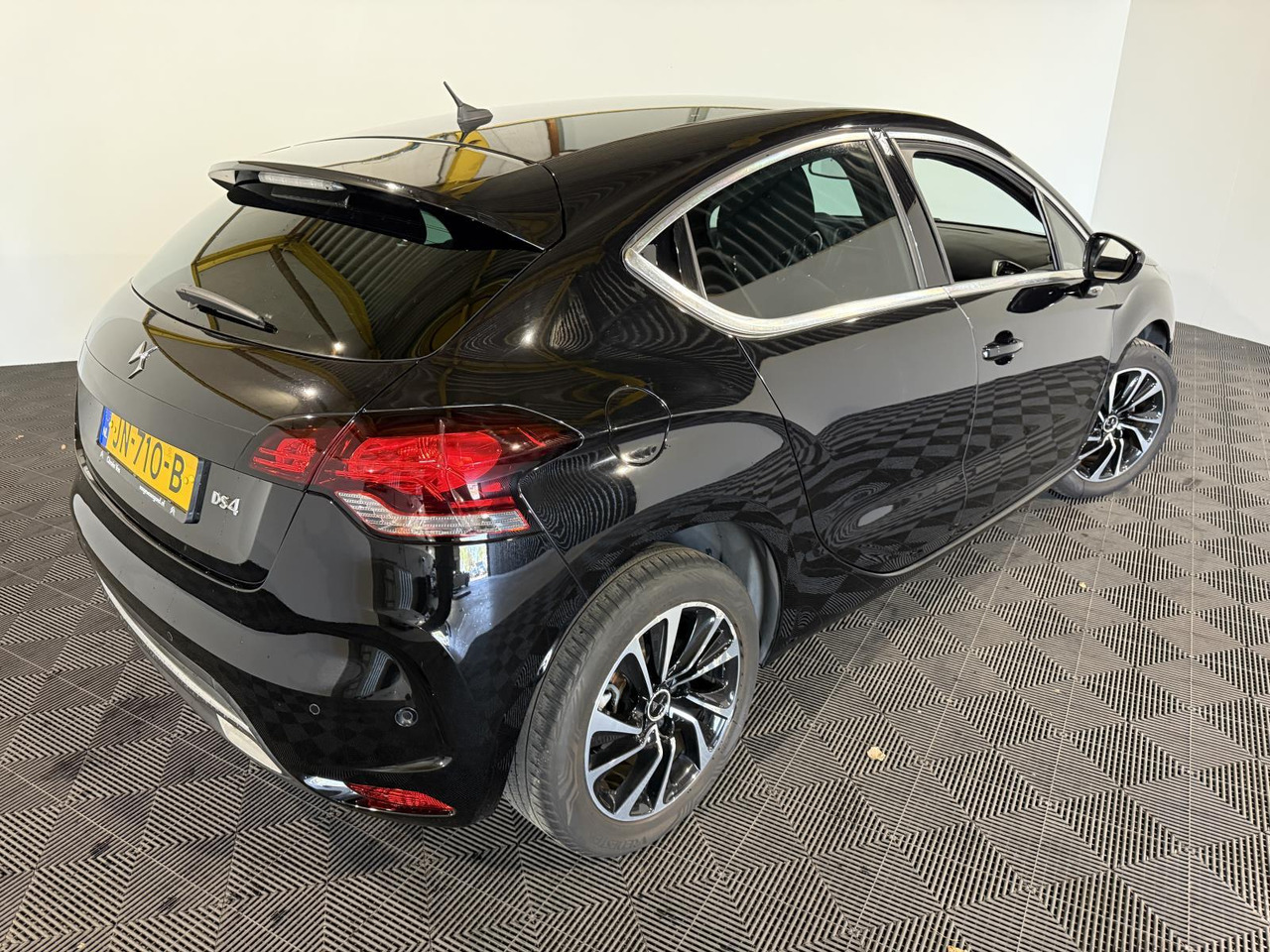 DS 4 1.2 PureTech Business JN-710-B 154.325 km - Henkilöauto: kuva DS 4 1.2 PureTech Business JN-710-B 154.325 km - Henkilöauto DS 4 1.2 PureTech Business JN-710-B 154.325 km - Henkilöauto: kuva DS 4 1.2 PureTech Business JN-710-B 154.325 km - Henkilöauto