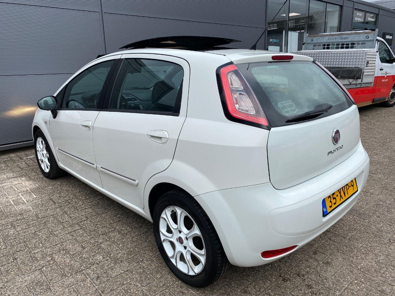 Fiat Punto Evo 0.9 TwinAir Easy | 2012 | 219.036 km | 35XVP9 | NAP: Logisch - Viistoperä: kuva Fiat Punto Evo 0.9 TwinAir Easy | 2012 | 219.036 km | 35XVP9 | NAP: Logisch - Viistoperä Fiat Punto Evo 0.9 TwinAir Easy | 2012 | 219.036 km | 35XVP9 | NAP: Logisch - Viistoperä: kuva Fiat Punto Evo 0.9 TwinAir Easy | 2012 | 219.036 km | 35XVP9 | NAP: Logisch - Viistoperä