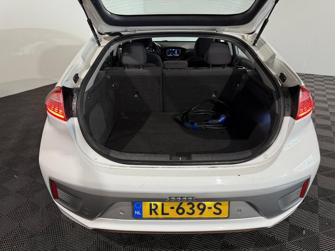 Kia | Stonic | 1.0 T-GDi DynamicLine | 2018 | 230.603 km | RL369S | Logisch - Maasturi/ Katumaasturi: kuva Kia | Stonic | 1.0 T-GDi DynamicLine | 2018 | 230.603 km | RL369S | Logisch - Maasturi/ Katumaasturi Kia | Stonic | 1.0 T-GDi DynamicLine | 2018 | 230.603 km | RL369S | Logisch - Maasturi/ Katumaasturi: kuva Kia | Stonic | 1.0 T-GDi DynamicLine | 2018 | 230.603 km | RL369S | Logisch - Maasturi/ Katumaasturi