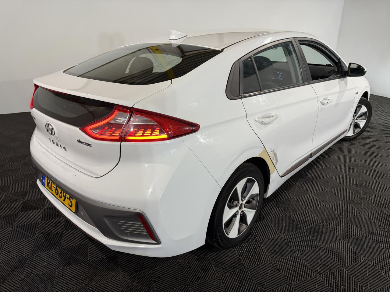 Kia | Stonic | 1.0 T-GDi DynamicLine | 2018 | 230.603 km | RL369S | Logisch - Maasturi/ Katumaasturi: kuva Kia | Stonic | 1.0 T-GDi DynamicLine | 2018 | 230.603 km | RL369S | Logisch - Maasturi/ Katumaasturi Kia | Stonic | 1.0 T-GDi DynamicLine | 2018 | 230.603 km | RL369S | Logisch - Maasturi/ Katumaasturi: kuva Kia | Stonic | 1.0 T-GDi DynamicLine | 2018 | 230.603 km | RL369S | Logisch - Maasturi/ Katumaasturi