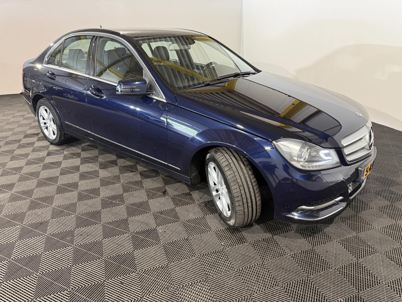 Mercedes-Benz C-klasse 220 CDI BlueEFFICIENCY Edition Avantgarde | 2013 | 348.866 km | 5-KJR-88 - Sedan: kuva Mercedes-Benz C-klasse 220 CDI BlueEFFICIENCY Edition Avantgarde | 2013 | 348.866 km | 5-KJR-88 - Sedan Mercedes-Benz C-klasse 220 CDI BlueEFFICIENCY Edition Avantgarde | 2013 | 348.866 km | 5-KJR-88 - Sedan: kuva Mercedes-Benz C-klasse 220 CDI BlueEFFICIENCY Edition Avantgarde | 2013 | 348.866 km | 5-KJR-88 - Sedan