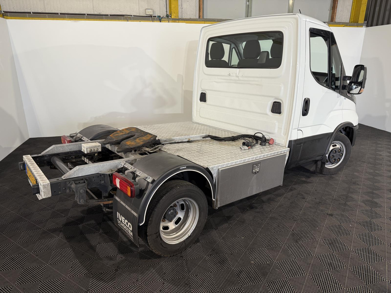 Iveco 40C18 Daily VSH-15-F 201.901 km - Muut kone: kuva Iveco 40C18 Daily VSH-15-F 201.901 km - Muut kone Iveco 40C18 Daily VSH-15-F 201.901 km - Muut kone: kuva Iveco 40C18 Daily VSH-15-F 201.901 km - Muut kone
