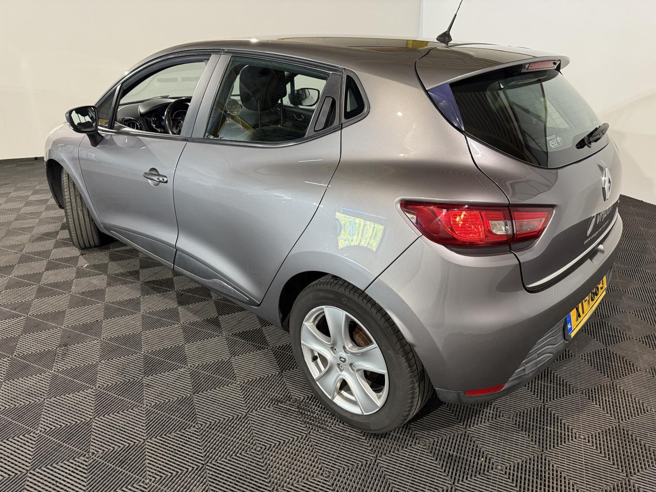 Renault | Clio | 0.9 TCe Dynamique | 2016 | 192.462 km | XT788J | Geen oordeel - Viistoperä: kuva Renault | Clio | 0.9 TCe Dynamique | 2016 | 192.462 km | XT788J | Geen oordeel - Viistoperä Renault | Clio | 0.9 TCe Dynamique | 2016 | 192.462 km | XT788J | Geen oordeel - Viistoperä: kuva Renault | Clio | 0.9 TCe Dynamique | 2016 | 192.462 km | XT788J | Geen oordeel - Viistoperä