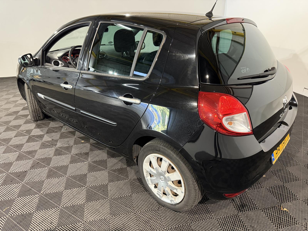 Renault | Clio | 1.2 Authentique | 2012 | 216.427 km | 56TSF7 | Logisch - Viistoperä: kuva Renault | Clio | 1.2 Authentique | 2012 | 216.427 km | 56TSF7 | Logisch - Viistoperä Renault | Clio | 1.2 Authentique | 2012 | 216.427 km | 56TSF7 | Logisch - Viistoperä: kuva Renault | Clio | 1.2 Authentique | 2012 | 216.427 km | 56TSF7 | Logisch - Viistoperä