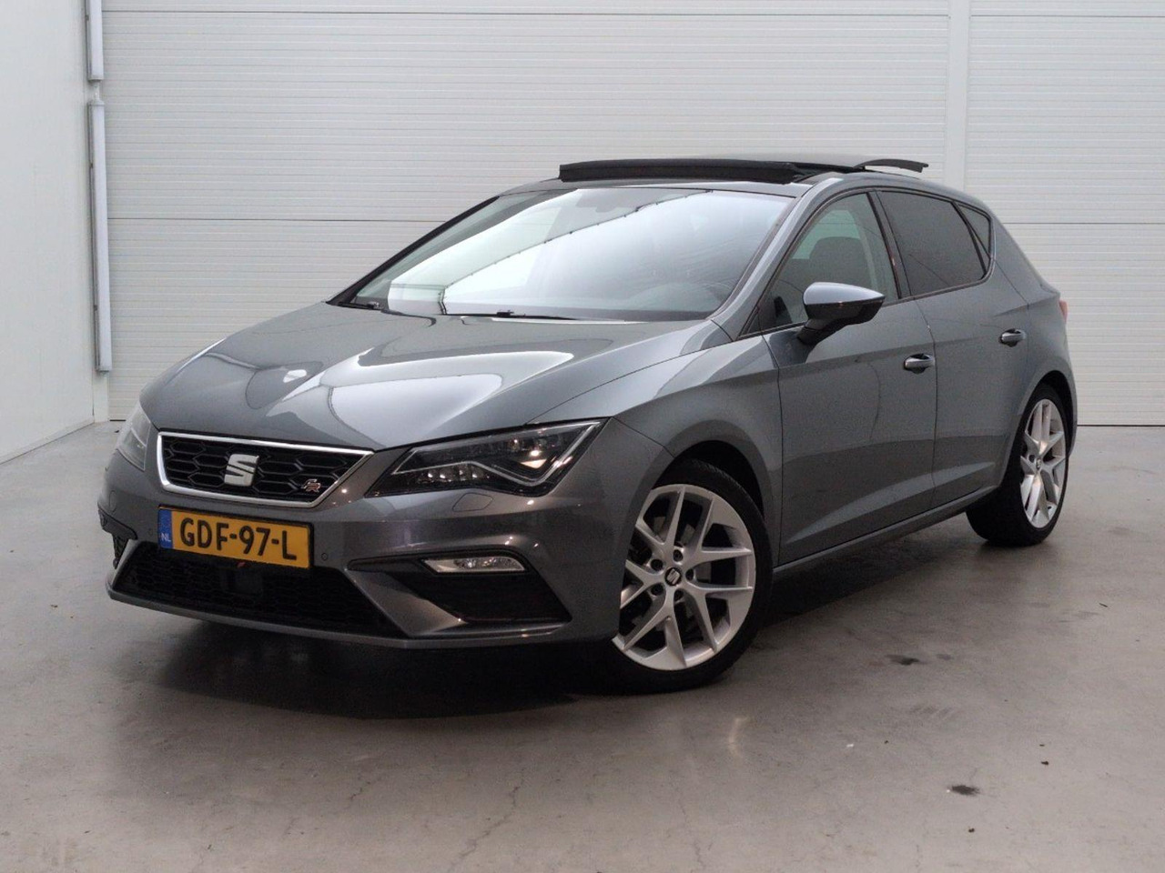 SEAT Leon 1.8 TSI FR Business Intense | 2018 | 158.529 km | Automaat | GDF97L | NAP: Geen oordeel - Viistoperä: kuva SEAT Leon 1.8 TSI FR Business Intense | 2018 | 158.529 km | Automaat | GDF97L | NAP: Geen oordeel - Viistoperä SEAT Leon 1.8 TSI FR Business Intense | 2018 | 158.529 km | Automaat | GDF97L | NAP: Geen oordeel - Viistoperä: kuva SEAT Leon 1.8 TSI FR Business Intense | 2018 | 158.529 km | Automaat | GDF97L | NAP: Geen oordeel - Viistoperä