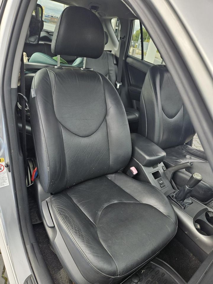 Toyota | RAV4 | 2.0 VVTi Executive | 2006 | 272.231 km | 82TDFD | Logisch - Maasturi/ Katumaasturi: kuva Toyota | RAV4 | 2.0 VVTi Executive | 2006 | 272.231 km | 82TDFD | Logisch - Maasturi/ Katumaasturi Toyota | RAV4 | 2.0 VVTi Executive | 2006 | 272.231 km | 82TDFD | Logisch - Maasturi/ Katumaasturi: kuva Toyota | RAV4 | 2.0 VVTi Executive | 2006 | 272.231 km | 82TDFD | Logisch - Maasturi/ Katumaasturi