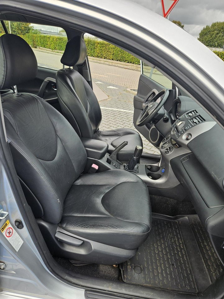 Toyota | RAV4 | 2.0 VVTi Executive | 2006 | 272.231 km | 82TDFD | Logisch - Maasturi/ Katumaasturi: kuva Toyota | RAV4 | 2.0 VVTi Executive | 2006 | 272.231 km | 82TDFD | Logisch - Maasturi/ Katumaasturi Toyota | RAV4 | 2.0 VVTi Executive | 2006 | 272.231 km | 82TDFD | Logisch - Maasturi/ Katumaasturi: kuva Toyota | RAV4 | 2.0 VVTi Executive | 2006 | 272.231 km | 82TDFD | Logisch - Maasturi/ Katumaasturi