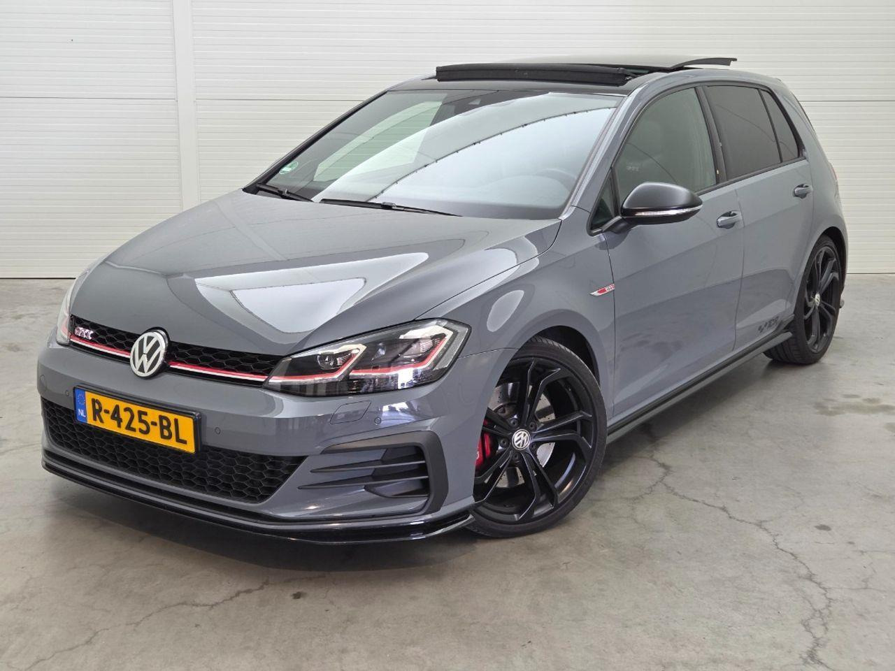 Volkswagen Golf 2.0 TSI GTI TCR | 2020 | 134.461 km | Automaat | R425BL | NAP: Geen oordeel - Viistoperä: kuva Volkswagen Golf 2.0 TSI GTI TCR | 2020 | 134.461 km | Automaat | R425BL | NAP: Geen oordeel - Viistoperä Volkswagen Golf 2.0 TSI GTI TCR | 2020 | 134.461 km | Automaat | R425BL | NAP: Geen oordeel - Viistoperä: kuva Volkswagen Golf 2.0 TSI GTI TCR | 2020 | 134.461 km | Automaat | R425BL | NAP: Geen oordeel - Viistoperä