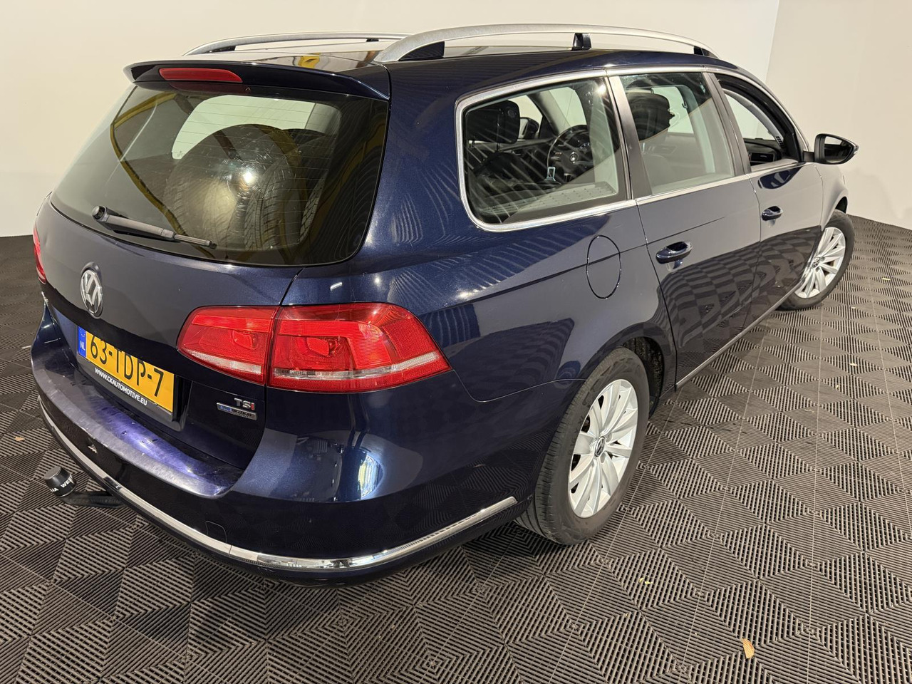 Volkswagen | Passat Variant | 1.4 TSI Comfortline BlueMotion | 2012 | 223.524 km | 63TDP7 | Logisch - Henkilöauto: kuva Volkswagen | Passat Variant | 1.4 TSI Comfortline BlueMotion | 2012 | 223.524 km | 63TDP7 | Logisch - Henkilöauto Volkswagen | Passat Variant | 1.4 TSI Comfortline BlueMotion | 2012 | 223.524 km | 63TDP7 | Logisch - Henkilöauto: kuva Volkswagen | Passat Variant | 1.4 TSI Comfortline BlueMotion | 2012 | 223.524 km | 63TDP7 | Logisch - Henkilöauto