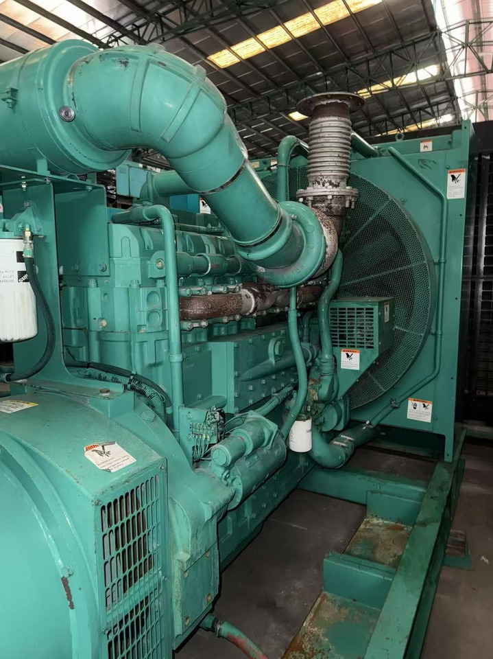 CUMMINS NTA855-G4 - Sähkögeneraattori: kuva CUMMINS NTA855-G4 - Sähkögeneraattori CUMMINS NTA855-G4 - Sähkögeneraattori: kuva CUMMINS NTA855-G4 - Sähkögeneraattori